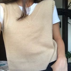 Apricot beige khaki tan crop knitted sweater vest